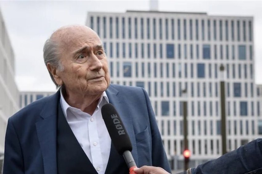 بلاتر يدعو لمقاطعة مونديال 2026