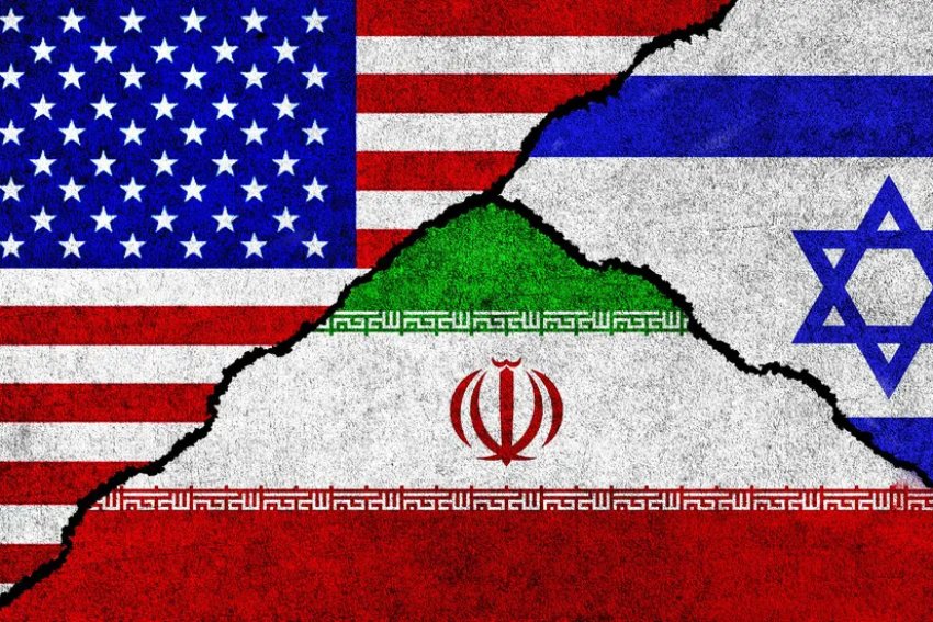 تقرير: إسرائيل تدرس معلومات تتحدث عن اتصالات سرية بين الولايات المتحدة وإيران