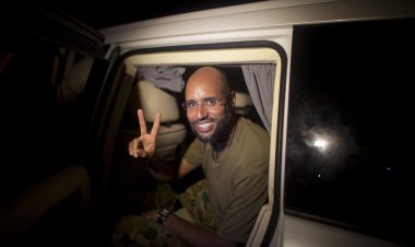 ساويرس: حزنت على سيف الإسلام القذافي "رغم ماضيه" لأنه "قُتل غدرًا"