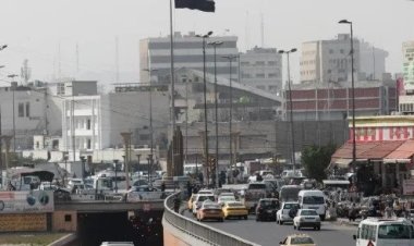 الحكومة تخطط لنقل مؤسسات حكومية إلى الأقضية والنواحي المحيطة ببغداد لتقليل الزخم