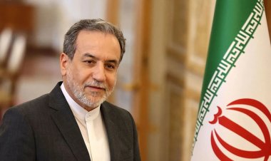 وزير الخارجية الإيراني: ماضون في حقنا بالبرنامج النووي حتى لو أدى ذلك إلى اندلاع حرب