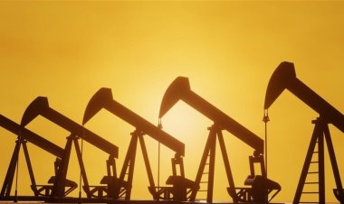 أسعار النفط ترتفع لليوم الثالث على التوالي وسط مخاوف الامدادات