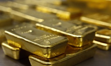 الذهب يقفز مع تصاعد التوتر في الشرق الأوسط وتراجع الدولار