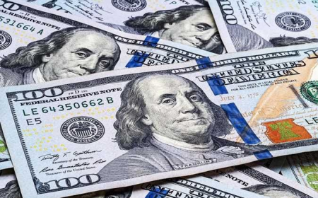 تراجع طفيف للدولار في بغداد وأربيل