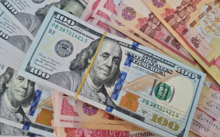 الدولار يفتتح بداية الأسبوع مرتفعا في بغداد وأربيل