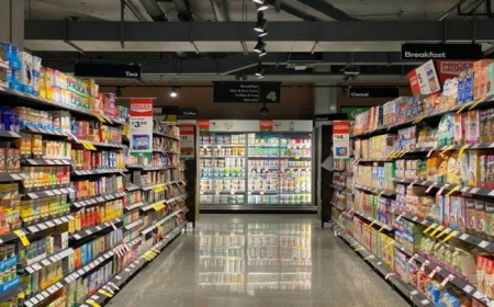 العراق يمنع استيراد 28 منتجا غذائيا