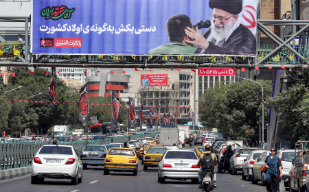 وزير خارجية إيران يتحدث من العراق عن "حدث سيخلده التاريخ"