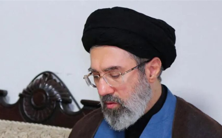 السيد مجتبى خامنئي: الثأر للقائد الشهيد الإمام هو مطلب شعبنا وسيُنفَّذ حتمًا
