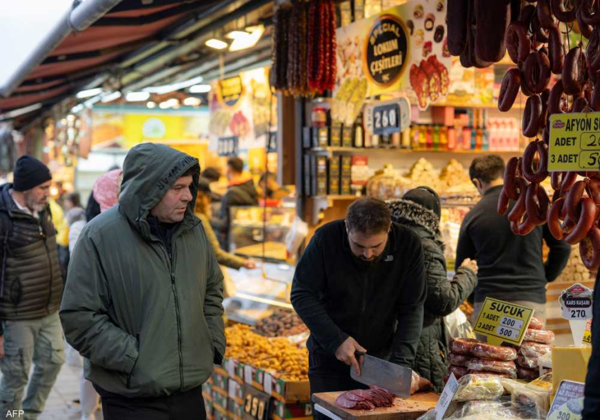 التضخم السنوي في تركيا يتراجع إلى 32.1% خلال يونيو