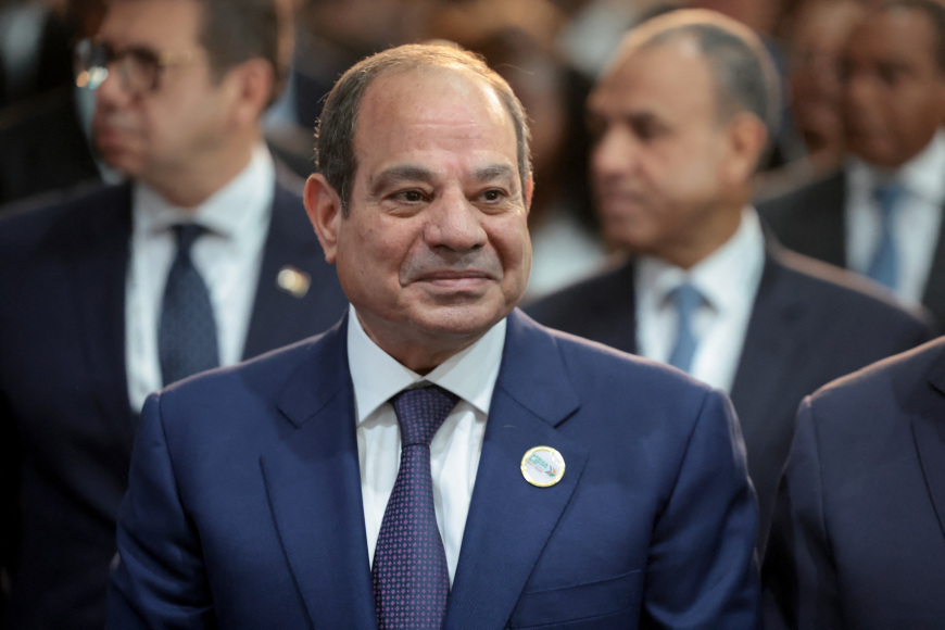 منتخب مصر يتلقى رسالة من السيسي بعد التأهل إلى ثمن نهائي المونديال