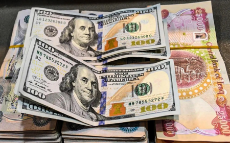 الدولار يرتفع مجدداً أمام الدينار في بغداد وأربيل مع بداية الأسبوع